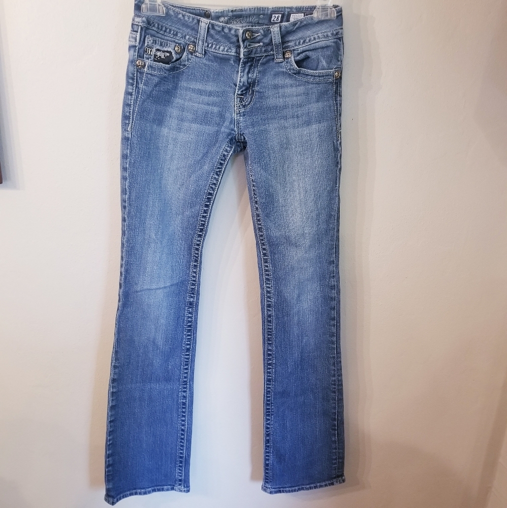Miss me bootcut medium wash Jean's w/gem details